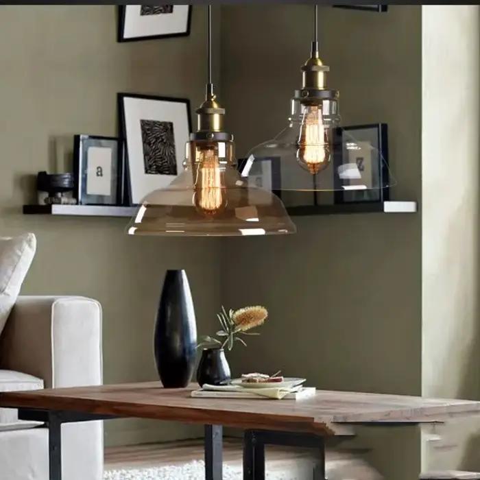 Le Loft nordique moderne chambre suspension avec clair gris ambre Vintage pendentif lumières salle à