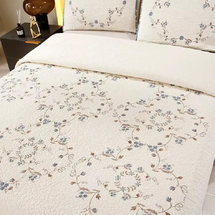 Ensemble de couette en coton brodé