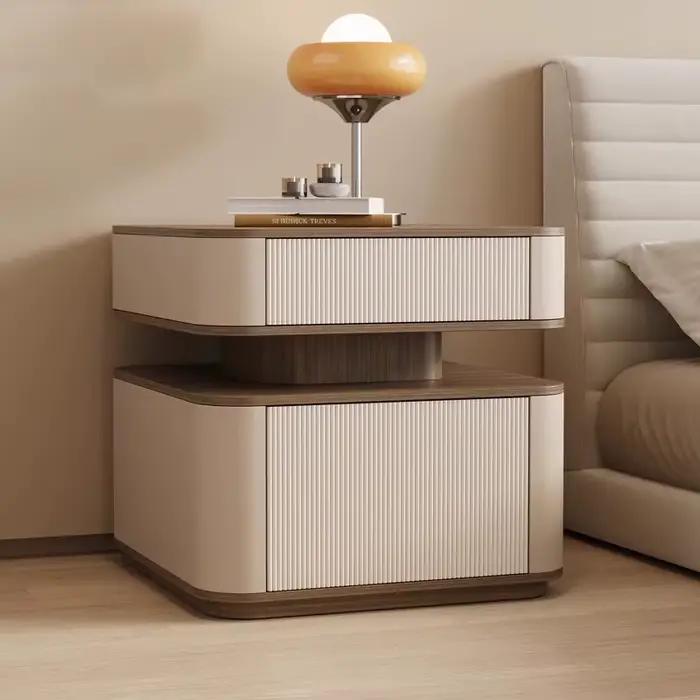 Tables De chevet classiques italiennes