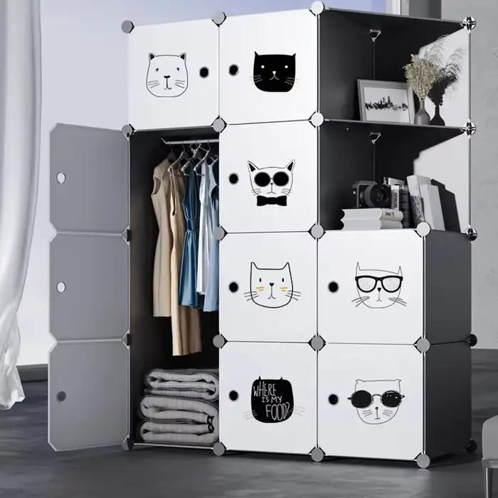 Armoire compacte moderne et peu encombrante