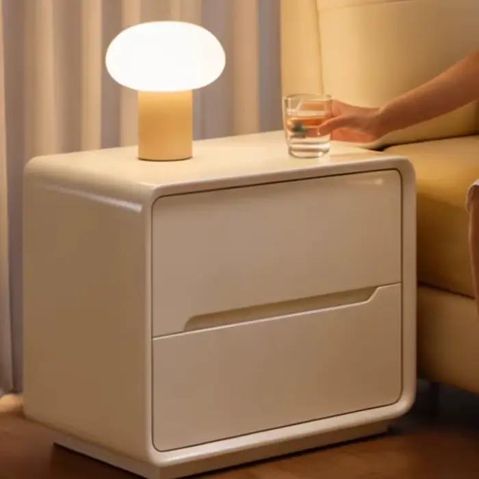 Table de chevet minimaliste de style nordique