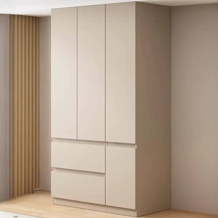 Armoire européenne en bois