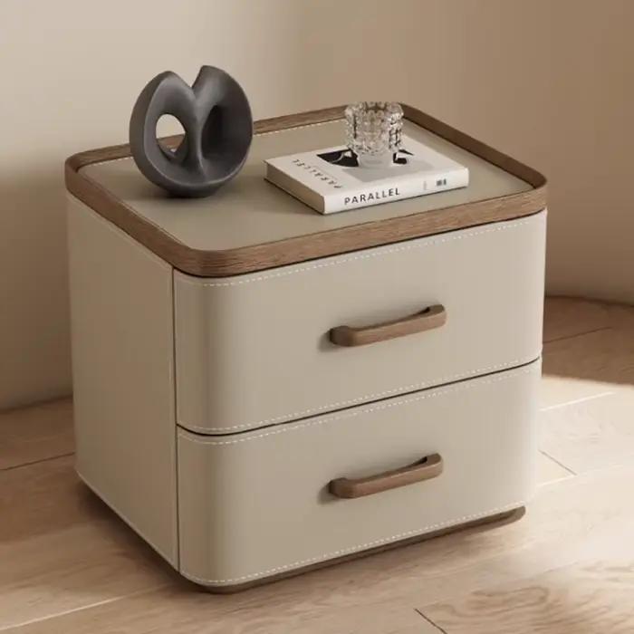Table De Chevet peu encombrante