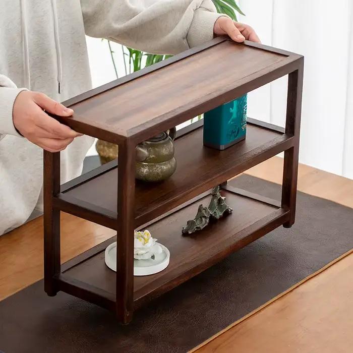 Petite armoire multi-trésor en bois de noyer
