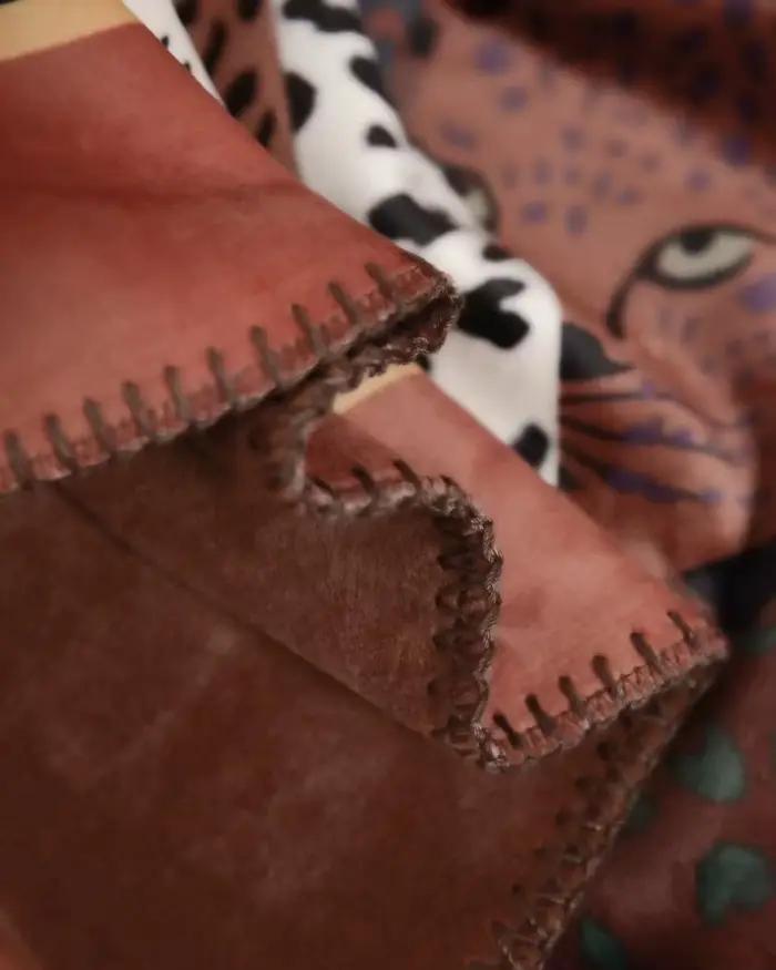 Couverture en velours imprimé léopard pour chambre à coucher