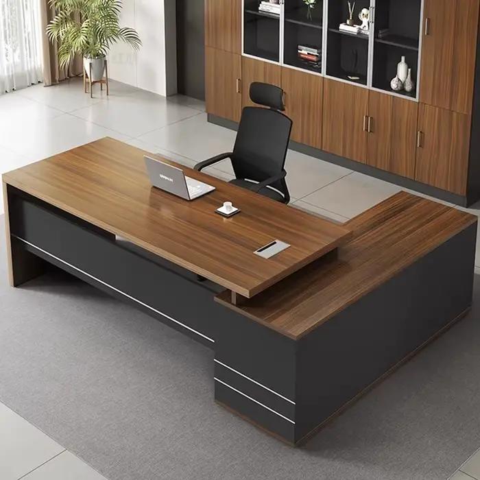 Bureau européen irrégulier salon créatif esthétique moderne concepteur sûr
