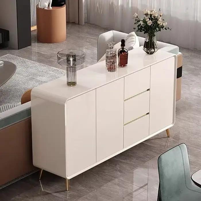 Commode de chambre créative et glamour style crème pour une esthétique