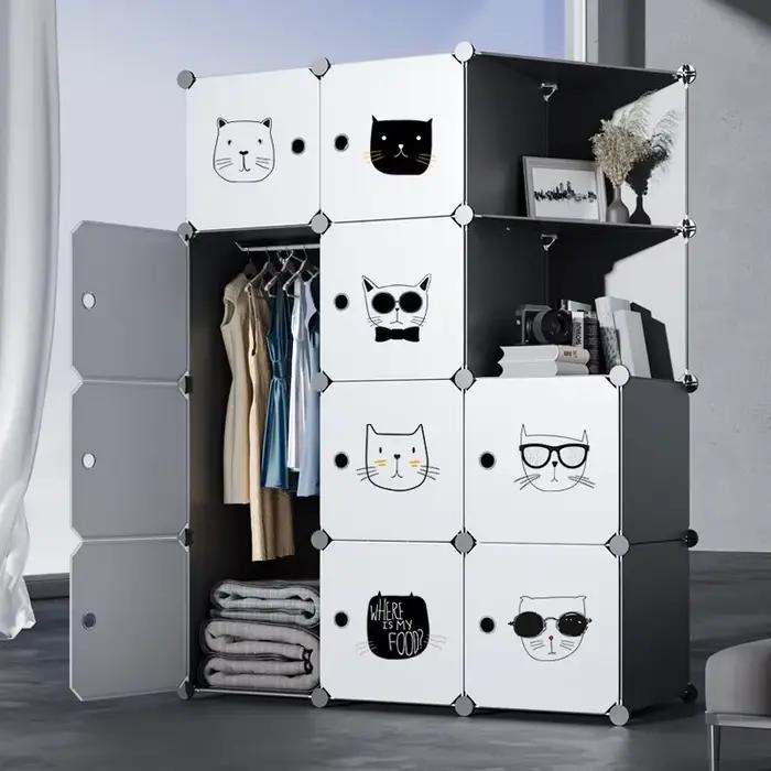 Armoire compacte moderne et peu encombrante