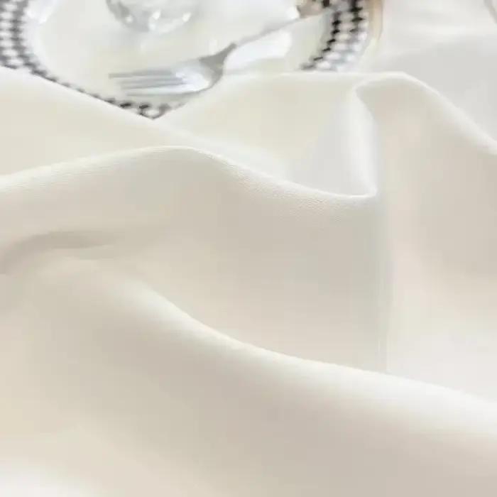 Parure de lit 100% coton haut de gamme