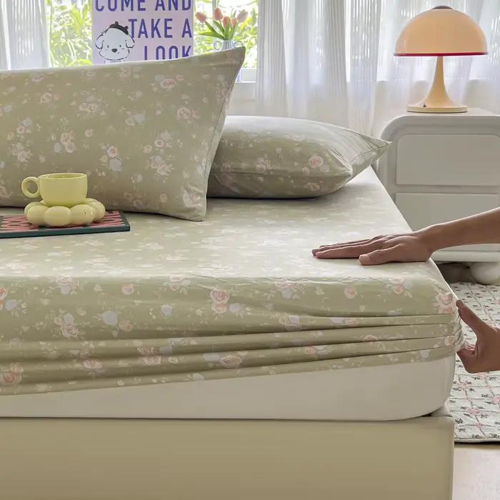 Ensemble de draps de lit à fleurs