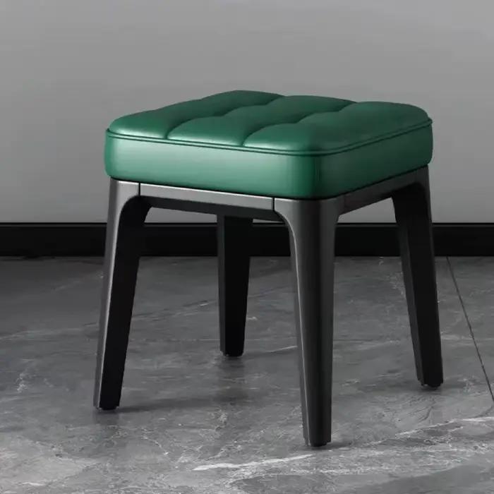 Tabouret bas épais, Table basse