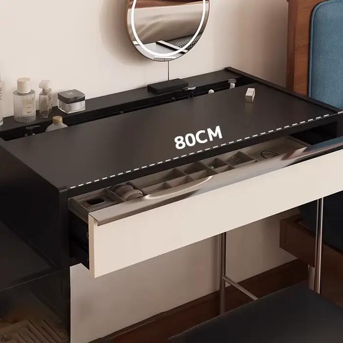 Coiffeuse moderne et élégante