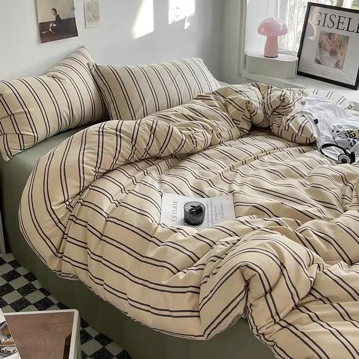 Parure de lit à rayures avec taie d'oreiller