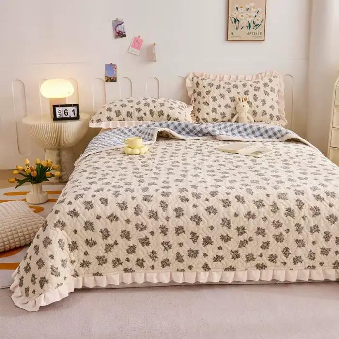 Housse de lit matelassée en velours pour l'hiver