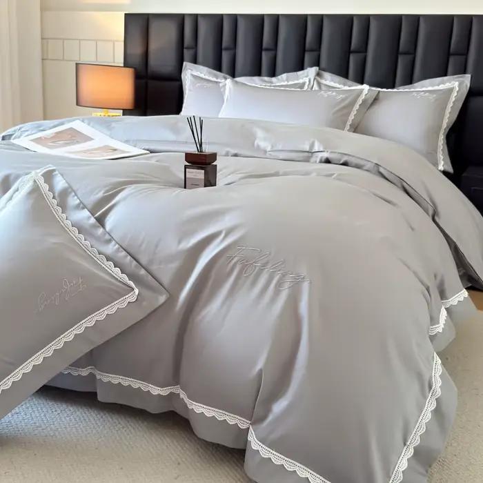 Parure de lit de luxe européenne 100 % coton, broderie lettre, pour lit Queen et King, housse de couette en satin lisse, drap et taies d'oreiller