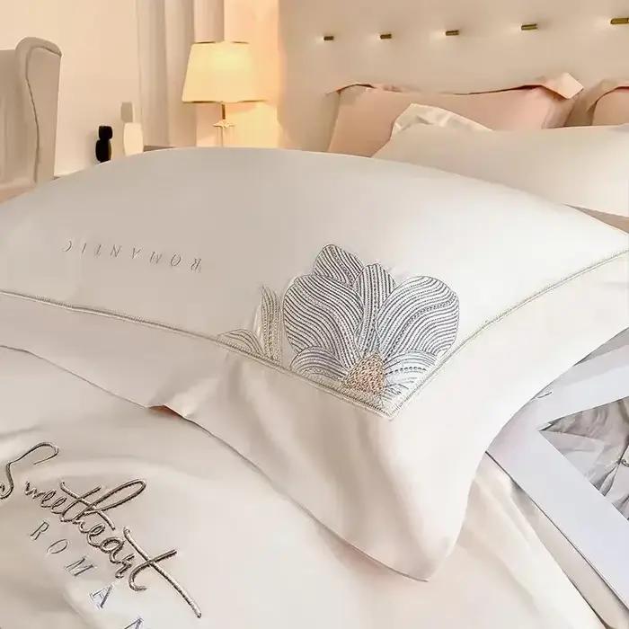 Ensemble de literie brodé 100% coton