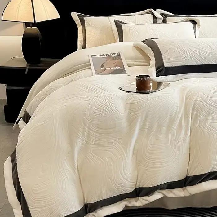 Ensemble de literie en velours de lait sculpté de luxe léger