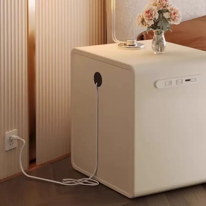 Armoire de chevet blanche pour filles