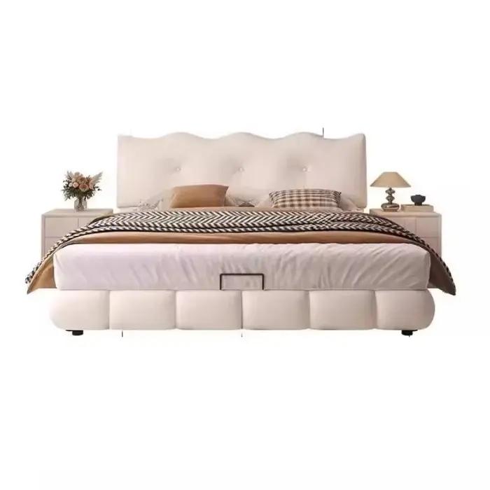 Lits Queen Size avec têtes de lit rembourrées