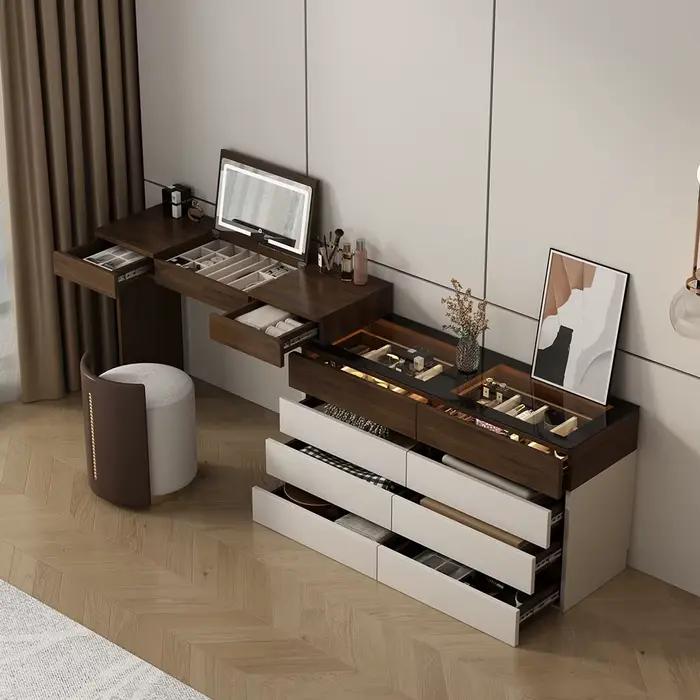 Coiffeuse avec miroir, bureau de maquillage