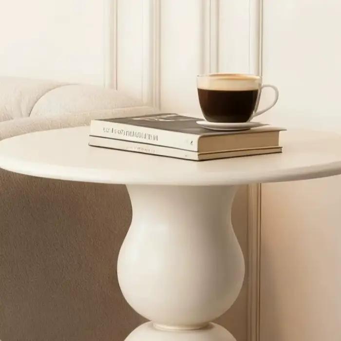 Table d'appoint ronde rouge de luxe italienne pour salon