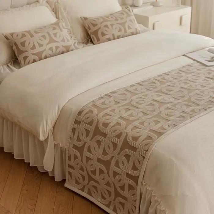 Couvre-lit Jacquard Géométrique Haut de Gamme