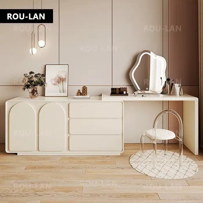 Coiffeuse télescopique moderne et minimaliste