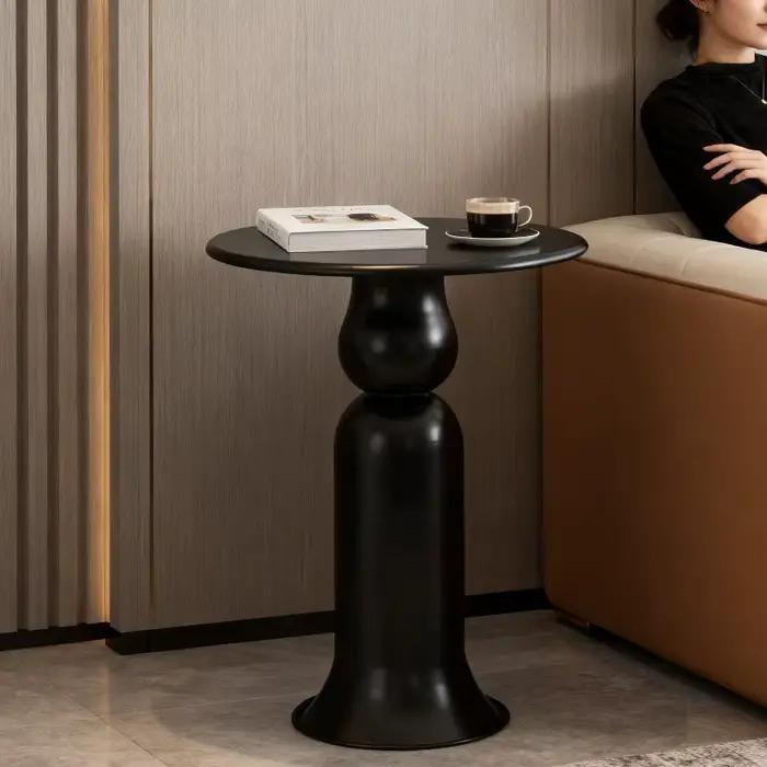 Table d'appoint ronde rouge de luxe italienne pour salon