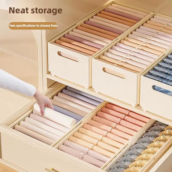 Boîte de rangement de vêtements réglable