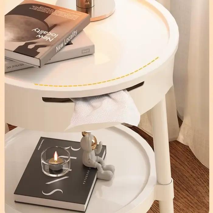 Tables basses rondes blanches