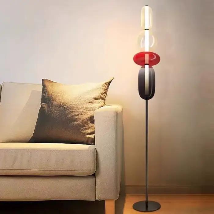 Lampe autoportante en verre de style nordique, design minimaliste, design luxueux, en frêne, luminaire décoratif d'intérieur, idéal pour un salon ou un bureau