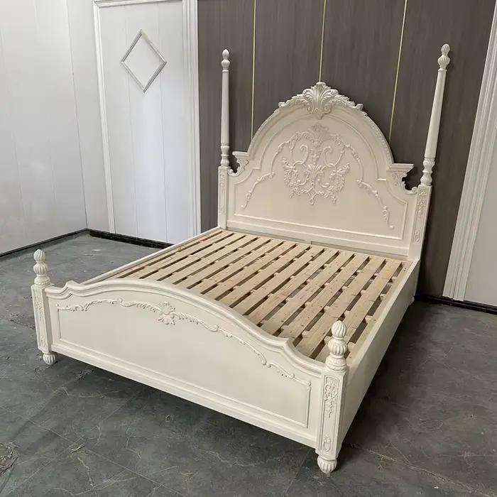 Lit Queen Size Minimaliste pour Chambre à Coucher
