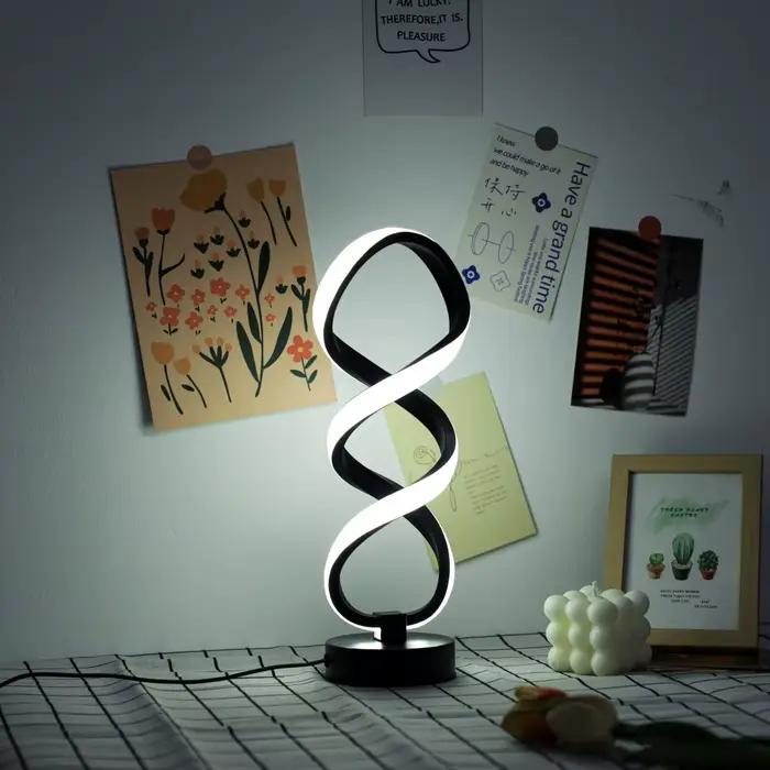 Lampe de bureau plissée sur pied en fer forgé LED avec prise USB, trois couleurs, gradation progressive, lampe de chevet tactile créative pour chambre à coucher