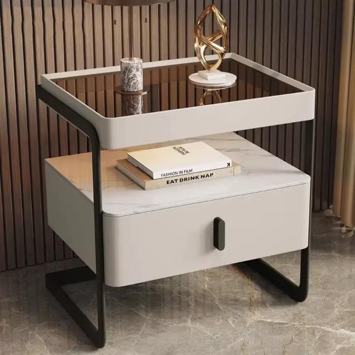 Table de chevet vintage haut de gamme