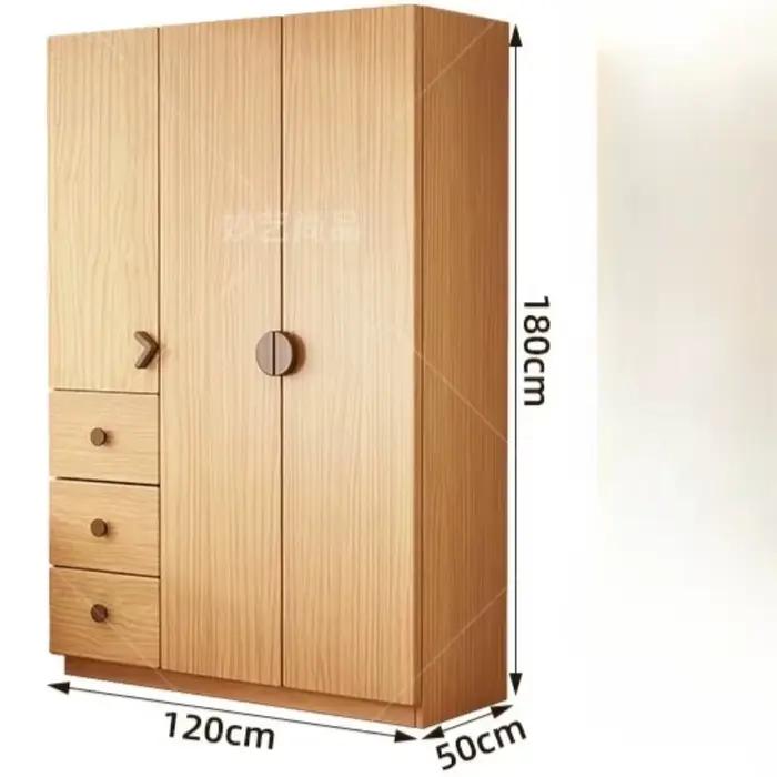 Armoire en bois artisanale