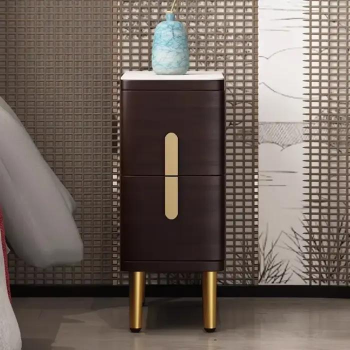 Mini table de chevet mobile