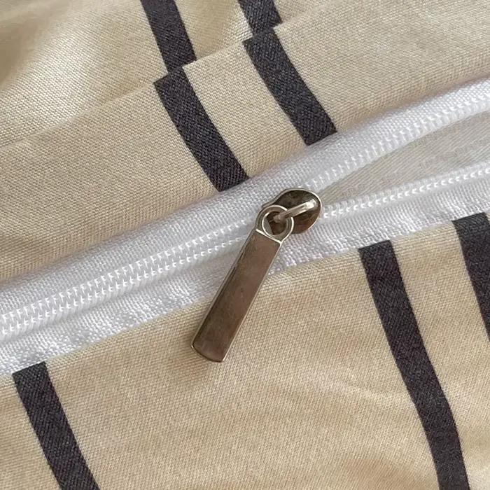 Parure de lit à rayures avec taie d'oreiller