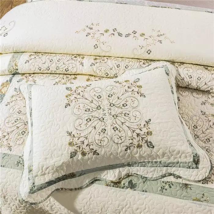 Ensemble de couettes brodées en coton