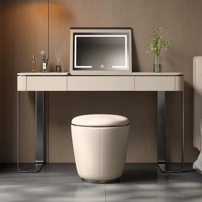 Coiffeuse compacte avec miroir et tiroirs