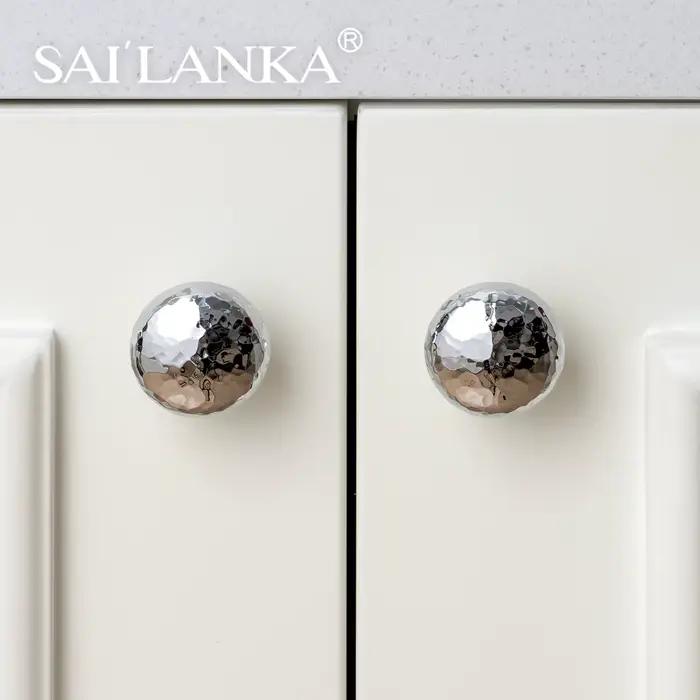 Poignée de meuble SAILANKA en laiton massif