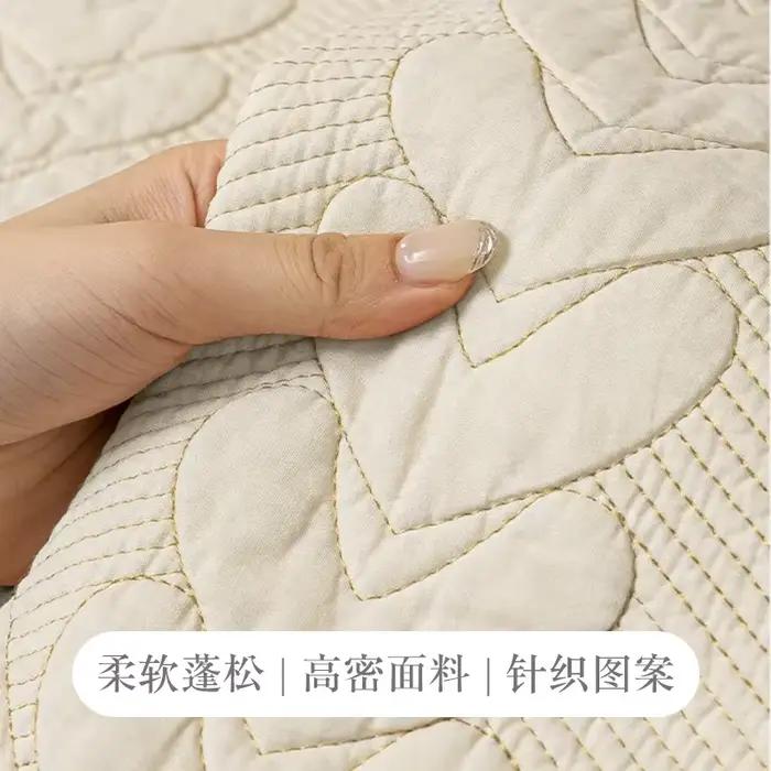 Housse de tête de lit matelassée avec broderie à motif géométrique, extensible, anti-poussière, avec poche latérale, protège-tête de lit