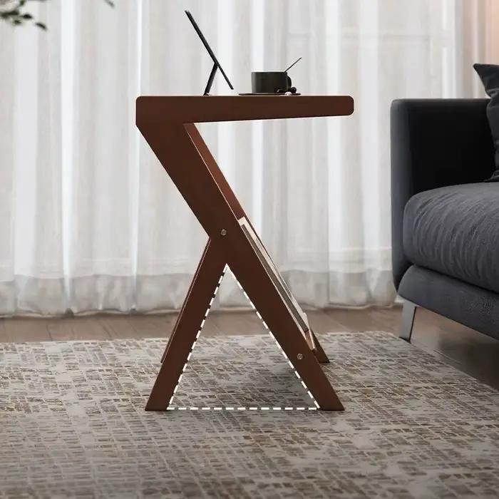 Table de chevet, table basse