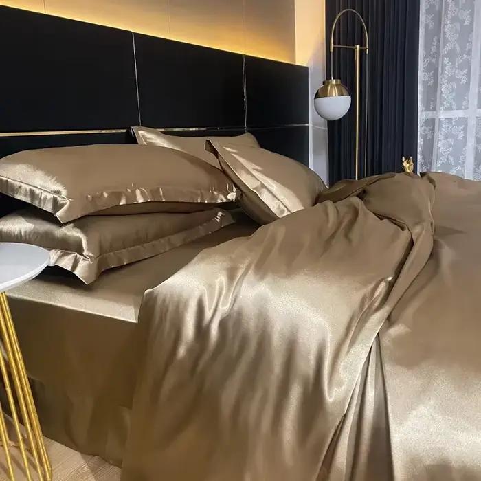 Parure de lit de luxe en soie de mûrier 100%