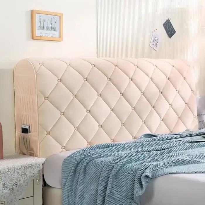 Couvre-tête de lit matelassé en velours brodé