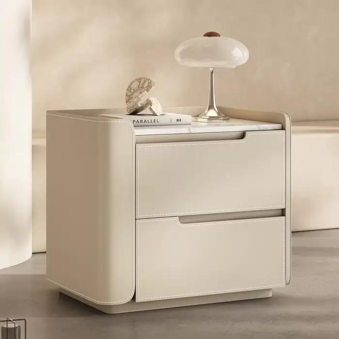Table de chevet moderne et tendance, design luxueux et élégant, esthétique raffinée, meubles de cham